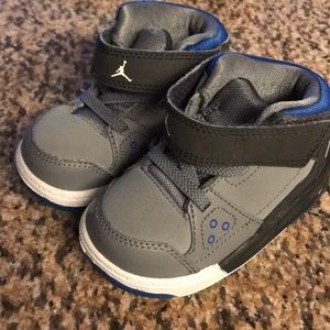 Boys Jordan Shoes